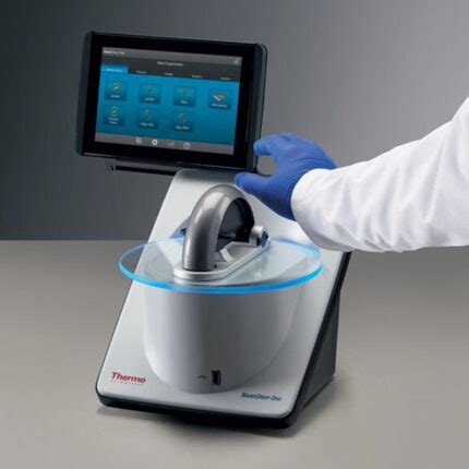 Thermo Scientific Nanodrop One Microvolume Uv Vis Spectrophotometer