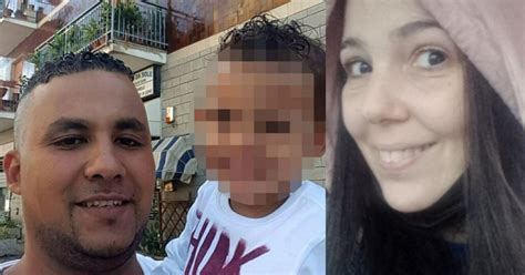 Sassuolo Un Uomo Uccide La Moglie I Figli Di E Anni E La Suocera