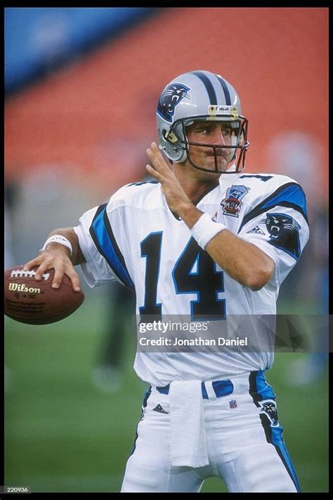 Quarterback Frank Reich of the Carolina Panthers preparing to pass ...