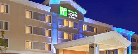 Holiday Inn Express Hotel & Suites Sumner, Sumner - HotelTonight