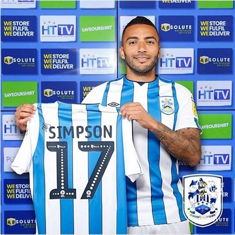 Huddersfield snap up former Leicester City full back Danny Simpson | Daily Mail Online