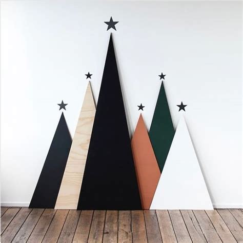 23 alternative Christmas tree ideas | Wall christmas tree, Minimalist ...