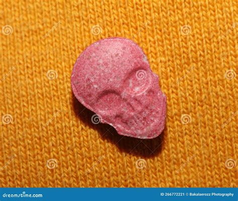 Purple Skulls World`s Strongest Ecstasy Pills With Mdma Close Up