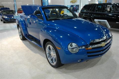 2006 Chevrolet Ssr Image Photo 3 Of 8