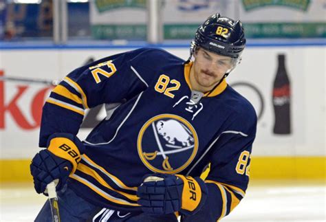 Sabres' Marcus Foligno on fight with Ryan Carter: 'I felt it, too ...