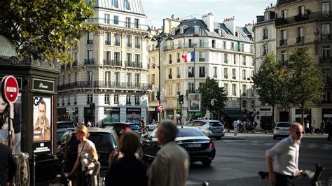 Boulevard Saint Germain in Paris - EroFound