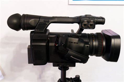 Panasonic Hpx 250 P2 Full Hd Camcorder