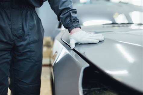 Reparar arañazos del coche en casa técnicas y pasos a seguir