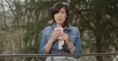 Indila Son Clip Derni Re Danse D Passe Le Milliard De Vues Sur