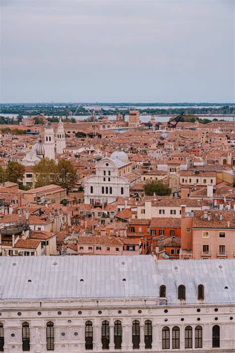 Vista A Rea Desde El Gran Campanile De La Catedral San Marco Campanile