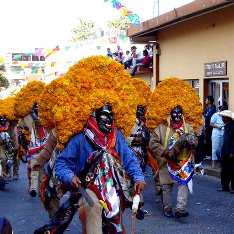 Las Danzas De Guerrero