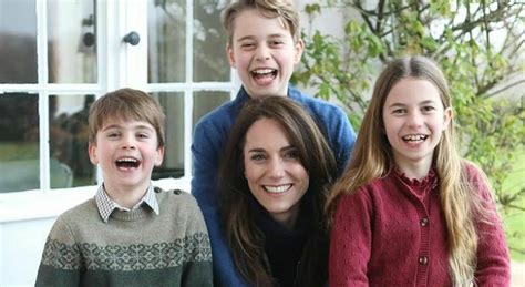 Kate Middleton La Prima Foto Ufficiale Dopo La Malattia Grazie Per