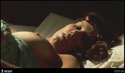 Naked Analu Silveira In Federal