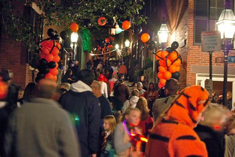 The Ultimate Guide to Halloween in Boston