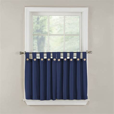 Tips & Ideas for Choosing Bathroom Window Curtains (WITH PHOTOS!)