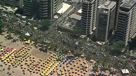 Apoiadores De Bolsonaro Fazem Protesto Na Zona Sul Do Recife