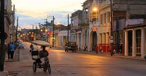 Cuba Hieren A Un Hombre En Robo Con Violencia En Plena Calle De Pinar