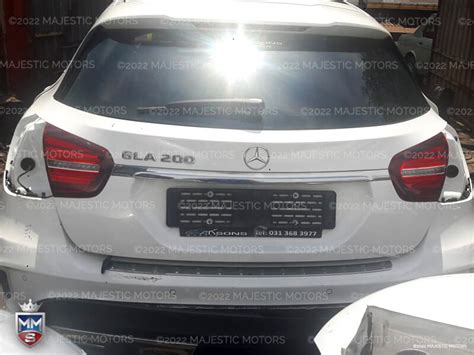 MERCEDES BENZ GLA 200 W156 Now Stripping