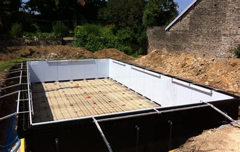 Construire sa piscine en 20 étapes