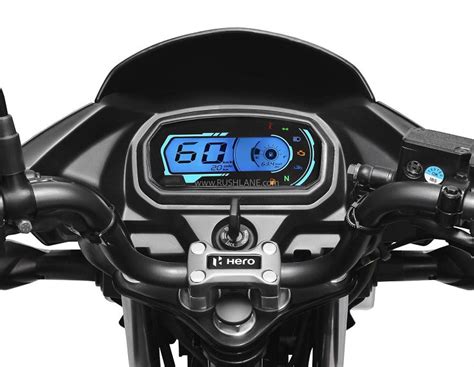 Naked bike giá chỉ 24 triệu đồng trình làng động cơ mạnh mẽ và nhiều