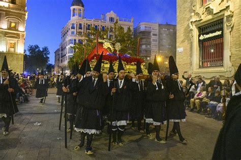 La procesión del Santo Sepulcro del Viernes Santo en Murcia en