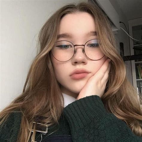 Girl With Glasses Дневной макияж Идеи макияжа Стиль