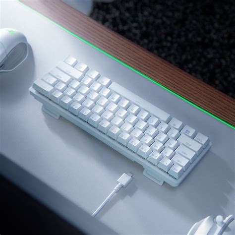 Razer Huntsman Mini RGB Clicky Optical Switch Gaming Keyboard - Mercur – Ghostly Engines