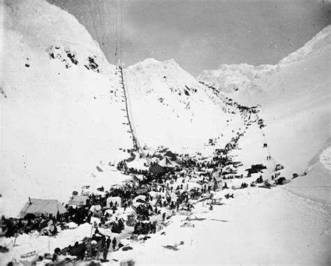 Amazing Photographs of Prospectors Carrying Supplies Ascending the ...