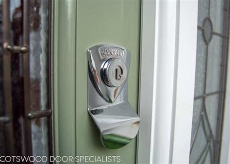 Green Edwardian Front Door Cotswood Doors London