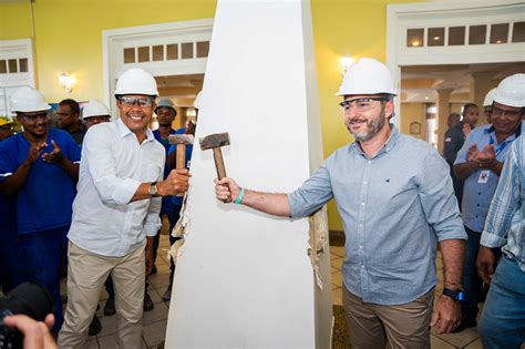 Aviva Anuncia In Cio Das Obras De Retrofit De Hotel E Novo Parque