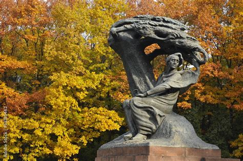 Zdjęcie Stock Frederic Chopin monument in Warsaw Adobe Stock