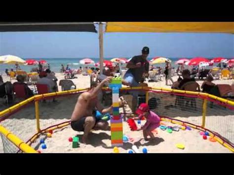Манеж LECO на пляже - YouTube