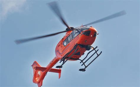 Haan Rettungshubschrauber Fliegt Verletzten Motorradfahrer In Klinik