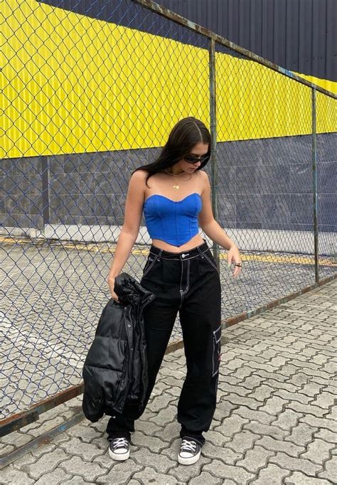 Pin De Prerna Em 𝙵𝚒𝚝 𝚌𝚑𝚎𝚌𝚔 Looks Estilosos Looks Looks Tumblrs