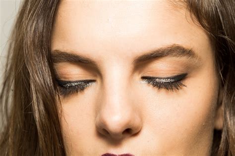 9 Eyeliner Tricks That Will Change Your Life Or At Least Save You Time