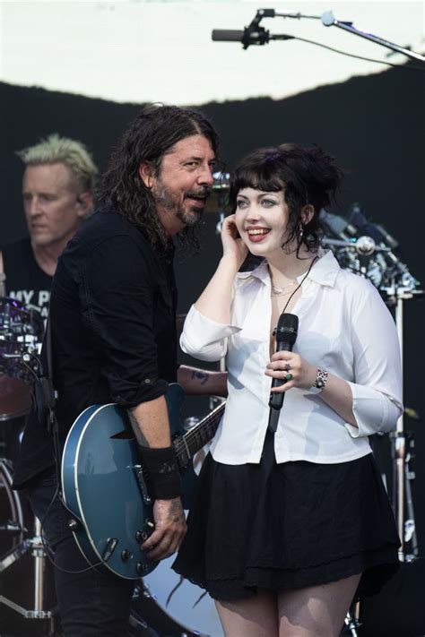 Dave Grohl And Daughter Violet At The 2023 Glastonbury Festival Dave