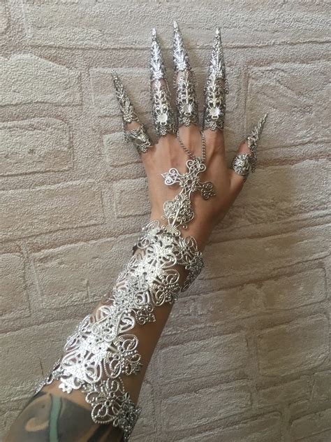 Arm Jewel Arm Bracelet Hand Armor Chain And Fingers Armors With Nail