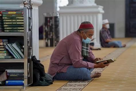 Memahami Al Sunnah Sebagai Sumber Hukum