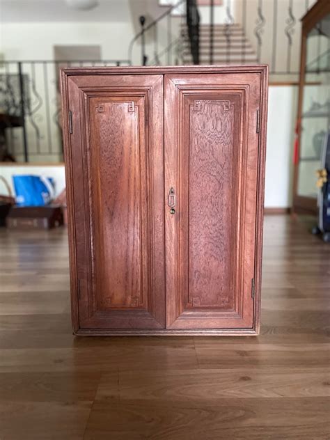 Solid Wood Cabinet Furniture And Home Living Furniture Shelves