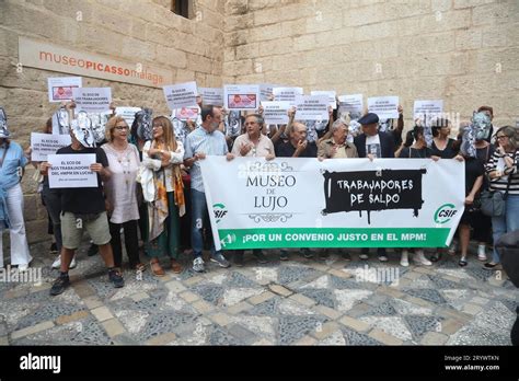 Málaga España 02º de octubre de 2023 Trabajadores del Museo Picasso