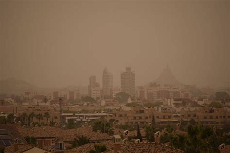 La Calima No Solo Ensucia Tu Coche El Impacto Del Polvo Sahariano En