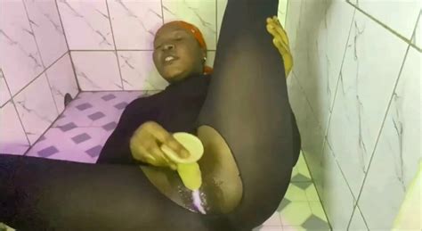 Ebony Catsuit Dripping Orgasm Amateur Amateur Porn Feat Samantha