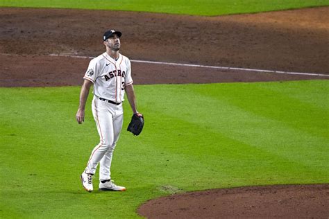 アストロズ、5点リード守れずフィリーズに逆転負け 今ポストシーズンの連勝7でストップ Mlb写真ニュース 日刊スポーツ