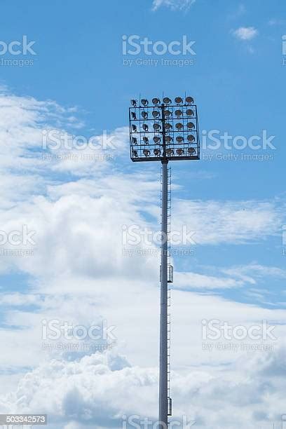 Lampu Stadion Foto Stok Unduh Gambar Sekarang Acara Olahraga