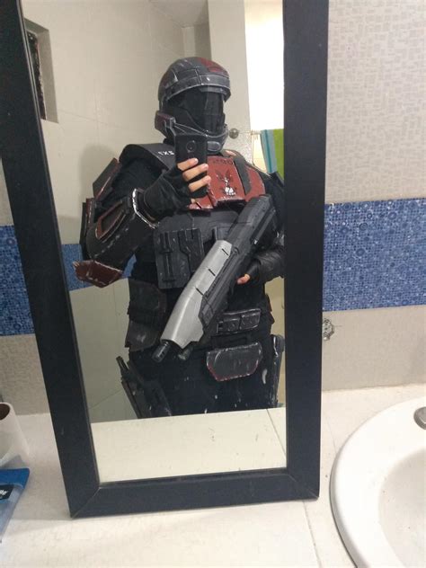 My new helmet for my ODST cosplay, what do you guys think? : r/halo