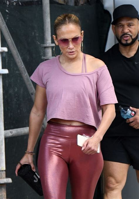 Jennifer Lopez Street Style Los Angeles 05 28 2021 • Celebmafia