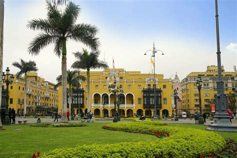 Plaza Mayor de Lima Conoce la historia de este hermoso e icónico lugar