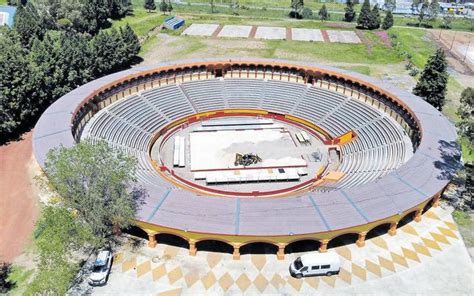 Surgió La Monumental Rodolfo Rodríguez El Pana en medio de trenes