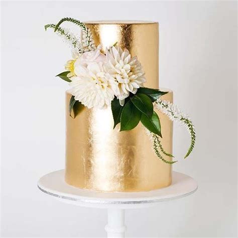 Spectacular And Sparkly Ways To Dazzle Your Guests Wedding Cake