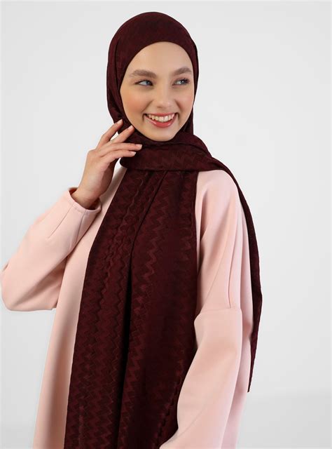 Maroon Instant Scarf